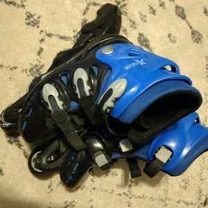 Roller blades